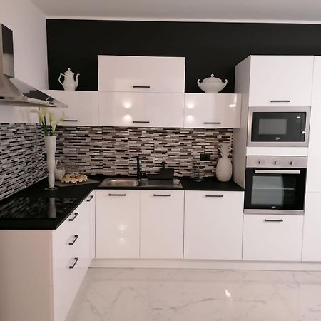 Casa Tra Borgo E Mare Villa Monopoli Kültér fotó