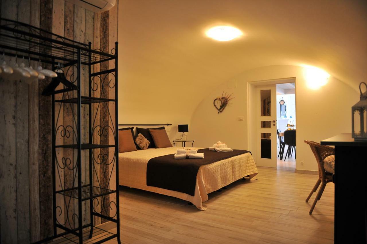 Casa Tra Borgo E Mare Villa Monopoli Kültér fotó